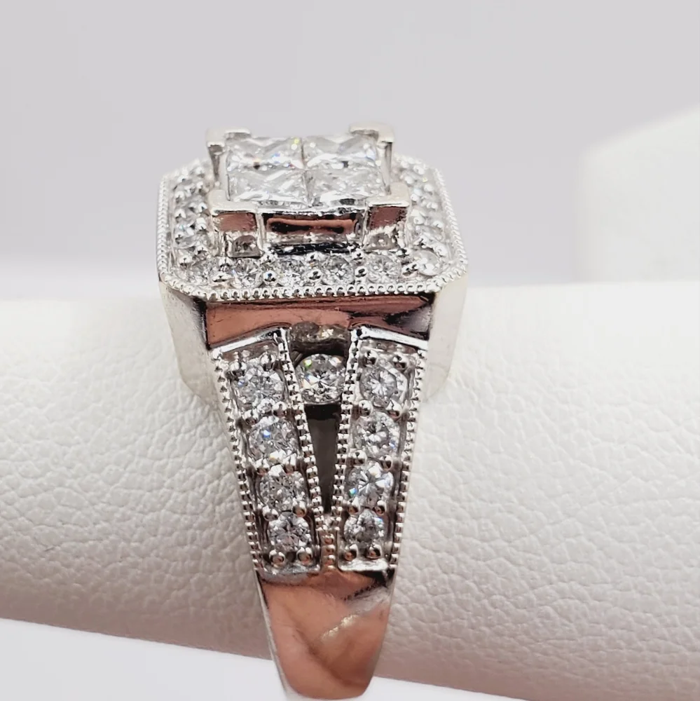 14k Solid White Gold Genuine Princess & Round Diamond Cluster Statement Ring